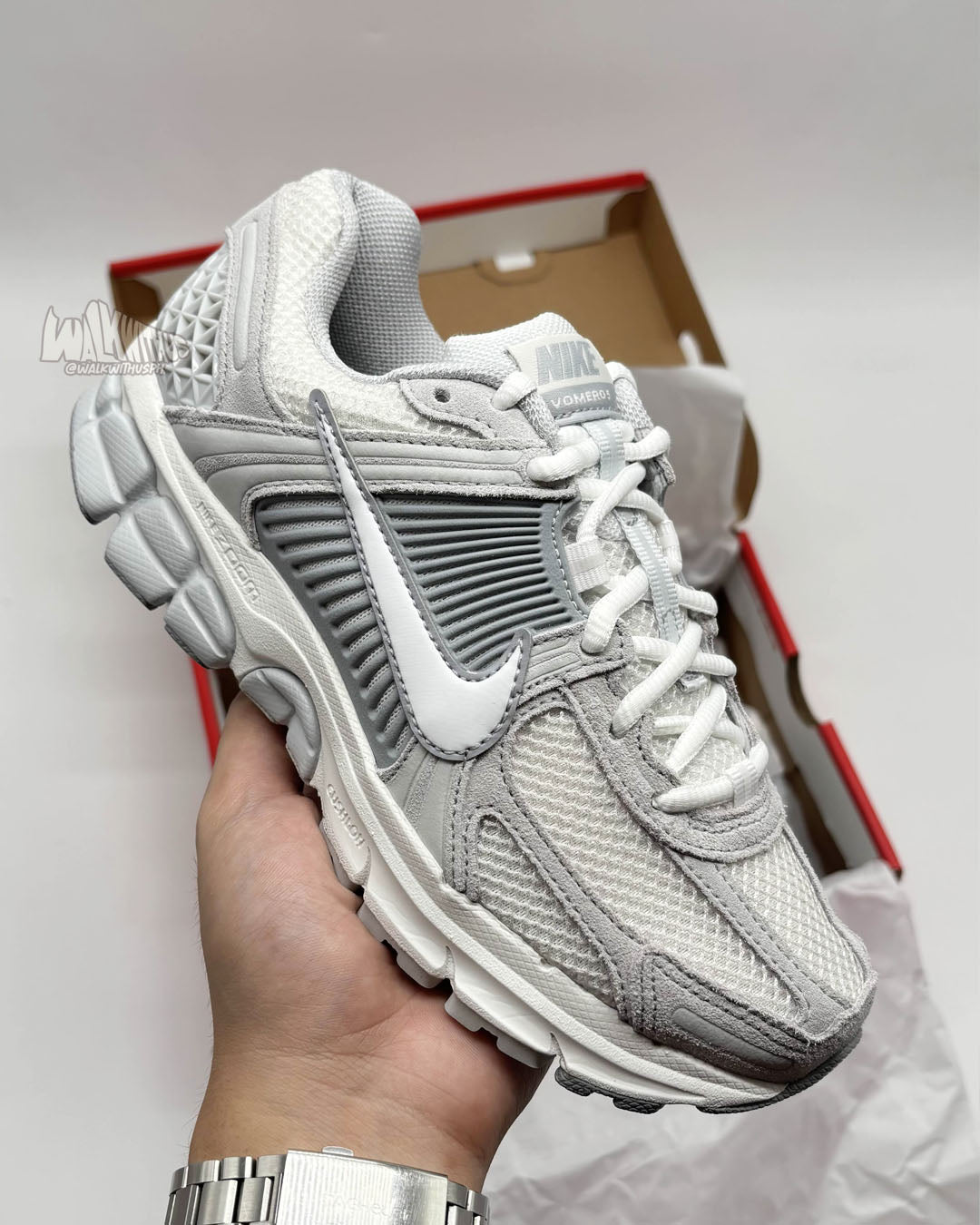 Nike Zoom Vomero 5 'Platinum Tint Wolf Grey Summit White' (WOMEN'S)