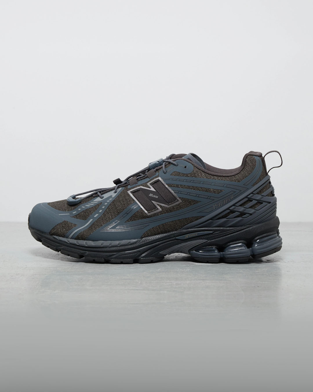New Balance 1906R 'Black Cement Graphite'