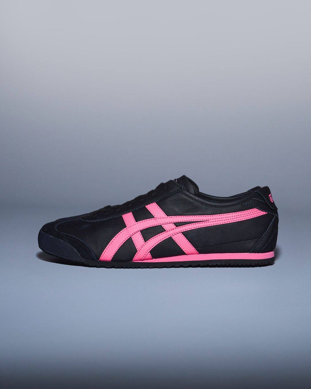 Onitsuka Tiger Mexico 66 'Black Dragonfruit'