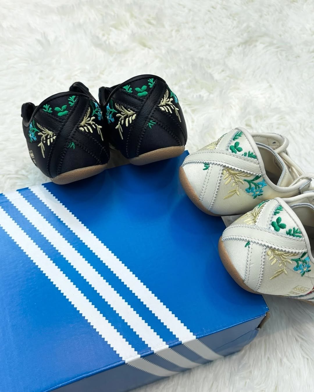 Adidas Tokyo 'Crew White Floral Embroidery'